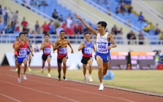 VIDEO: VĐV Việt Nam không có đối thủ ở SEA Games, ăn mừng khi còn chưa về đích