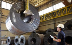 Hòa Phát giảm giá thép HRC để cạnh tranh với thép giá rẻ Trung Quốc?
