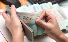Đề xuất cho vay lãi suất 0% đối với ngân hàng bị rút tiền hàng loạt
