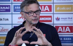 HLV Troussier nói gì khi U22 Việt Nam thắng Lào rất khó khăn?