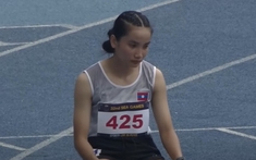 Nữ VĐV xinh đẹp người Lào khóc cạn nước mắt vì bị BTC SEA Games 32 đuổi khỏi sân thi