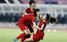 Đoạt HCV SEA Games 32, ĐT nữ Việt Nam được thưởng nóng số tiền khủng