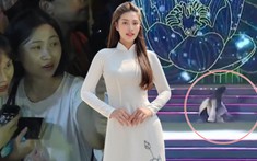 Hoa hậu Thiên Ân vấp ngã ngay trên sóng trực tiếp, bản lĩnh hoàn thành màn trình diễn cực thần thái
