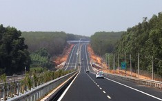 Bất động sản 24h: Phương án đầu tư cao tốc TP.HCM – Thủ Dầu Một - Chơn Thành đoạn qua Bình Dương