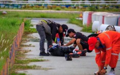 VIDEO: Nữ tay đua Việt Nam bị chơi xấu, dẫn đến chấn thương sọ não