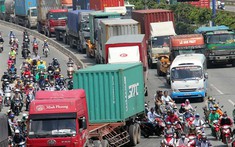 Những con đường “giải cứu” cảng Cát Lái đang làm tới đâu?