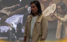 'Kẻ ẩn danh' dựng căn phòng triển lãm công phu, ẩn dụ cho quá khứ đen tối của Kiều Minh Tuấn