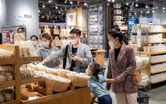 Làn sóng suy giảm tâm lý tiêu dùng lan khắp châu Á – Thái Bình Dương, triển vọng nào cho thị trường bán lẻ tại Việt Nam?