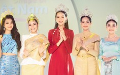 Lê Nguyễn Bảo Ngọc đọ sắc cùng 4 nàng hậu châu Á, nổi bần bật nhờ chiều cao 1m85