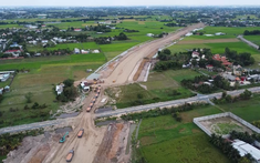 Long An đẩy nhanh tiến độ đường nghìn tỉ kết nối với TP.HCM