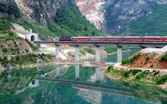 Nghiên cứu xây đường sắt qua Hà Nội đi sang Trung Quốc