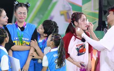 'Chiến binh tí hon': Lâm Vỹ Dạ bật khóc nức nở, Gin Tuấn Kiệt kéo Puka ngã bầm tím mặt