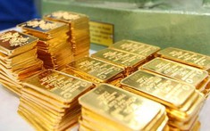 Giá vàng hôm nay 17-10: Vàng trong nước quay đầu giảm