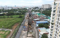 Công trường cầu gần 1.000 tỉ trên tuyến đường huyết mạch ở TP. Thủ Đức