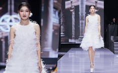 Á hậu Phương Nhi đảm nhận vai trò first face trong show thời trang Thu – Đông 2023