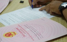 Hà Nội: Thay đổi thông tin người được cấp sổ, thủ tục đăng ký biến động đất đai thế nào?