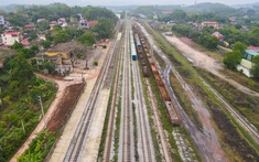 Đề xuất nâng cấp hai tuyến đường sắt kết nối với Trung Quốc