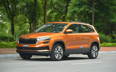 Giá xe Skoda Karoq kèm khuyến mại tháng 11/2023