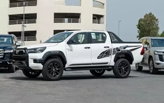 Đại lý nhận cọc Toyota Hilux 2024, giá dự kiến chỉ từ 700 triệu đồng