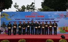 Xuân canh trời – Tết thắm tình quân dân