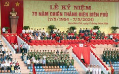 Tổng duyệt Lễ kỷ niệm 70 năm Chiến thắng Điện Biên Phủ: Nhân dân, du khách cổ vũ nồng nhiệt các khối diễu binh, diễu hành