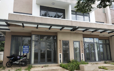 Nhà phố tiền tỉ quạnh hiu ở TP. Thủ Đức