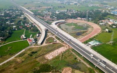 Nhà đầu tư âm thầm gom đất chờ Long An xoá được điểm nghẽn này sẽ “hốt đậm”