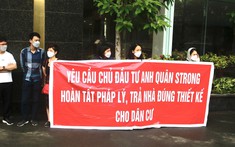 Cư dân tòa tháp “4 không” căng băng rôn phản đối hàng loạt sai phạm của chủ đầu tư