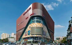 Đà suy giảm của bất động sản Việt Nam sẽ không lan rộng, chuyên gia nước ngoài gợi ý nên đầu tư ngay vào cổ phiếu Vincom Retail, FPT, Thế giới Di động