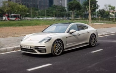 Rao mãi không khách mua, showroom giảm gần 2 tỷ đồng cho Porsche Panamera Turbo S 2021, giá còn 10,6 tỷ đồng