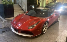 Siêu xe Ferrari 488 GTB tái xuất sau hơn 1 năm được sửa chữa tại đại lý chính hãng