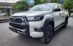 Toyota Hilux 2024 chuẩn bị ra mắt Việt Nam với trang bị nâng cấp, giá từ 668 triệu đồng