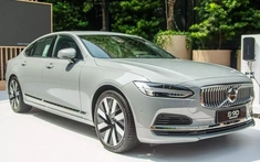 Volvo S90 Recharge động cơ plug-in hybrid ra mắt thị trường Việt, giá 2,89 tỷ đồng