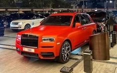 Con trai út của tỷ phú Ấn Độ giàu nhất châu Á gây choáng khi xuất hiện tại Dubai cùng xe Rolls-Royce Cullinan và đoàn xe hộ tống 20 chiếc