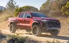 Chevrolet Colorado đời cũ được tân trang thiết kế và thêm màn hình mới để giữ sức hút