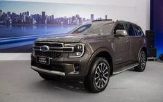 Ford Everest Platinum chính thức được chốt giá tại Việt Nam, phả hơi nóng lên các đối thủ cùng phân khúc