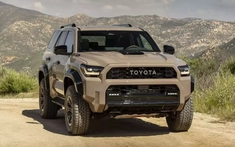 SUV "nồi đồng cối đá" Toyota 4Runner 2025 trình làng, có thể cho thấy trước hình ảnh của Fortuner mới