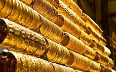 Giá vàng hôm nay 14-5: Vàng giảm giá do áp lực chốt lời