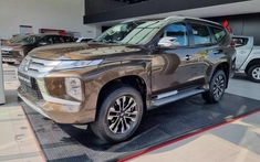 Mitsubishi Pajero Sport được đại lý ưu đãi đến 300 triệu đồng để xả hàng tồn kho