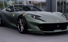 Thêm 1 siêu xe Ferrari 812 GTS nhăm nhe về nước, lần này mang màu Verde Masoni Opaco được cá nhân hóa