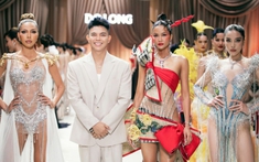 'Giai nhân runway show' của NTK Đỗ Long quy tụ loạt cái tên 'khủng' đạt những con số, kỷ lục ấn tượng