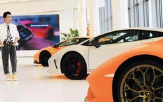 Minh "Nhựa" thăm viện bảo tàng của hãng xe Lamborghini, tin đồn tậu xe Revuelto hơn 50 tỷ đồng có lẽ là thật