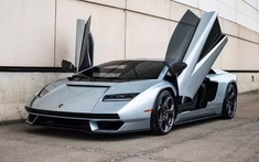 Cận cảnh Lamborghini Countach LPI 800-4 - siêu xe triệu đô mà Minh "Nhựa" bật mí đã chốt - với màu xanh ánh kim