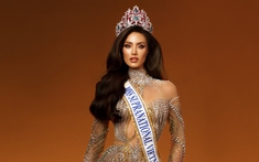 Lydie Vũ trình diễn trang phục dạ hội “ngân hà” tại đêm chung kết Miss Supranational 2024