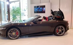 Siêu xe mui trần Ferrari Roma Spider chính thức ra mắt tại Việt Nam, giá từ 20 tỷ đồng