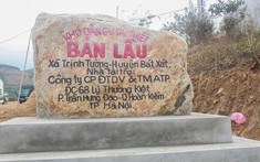Trao hỗ trợ cho 20 hộ dân khu dân cư tái thiết Bản Lầu, Bát Xát