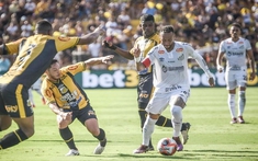 Neymar Gây Thất Vọng Trong Trận Đá Chính Đầu Tiên Khi Trở Lại Santos
