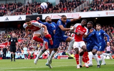 Merino tỏa sáng, Arsenal đánh bại Chelsea tại Emirates