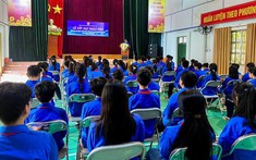 Thị trấn Bát Xát: Kết nạp 70 đoàn viên mới nhân dịp kỷ niệm 94 năm thành lập Đoàn TNCS Hồ Chí Minh