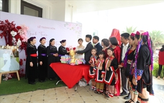 Đậm đà bản sắc: Tục rửa mặt trong đám cưới người Tày ở Bình Liêu, Quảng Ninh